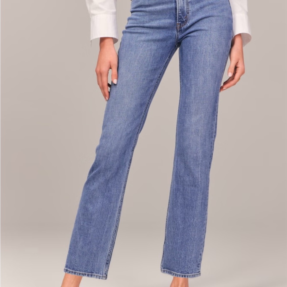 Abercrombie & Fitch  The Ankle Straight Ultra High Rise 28/6 Extra short